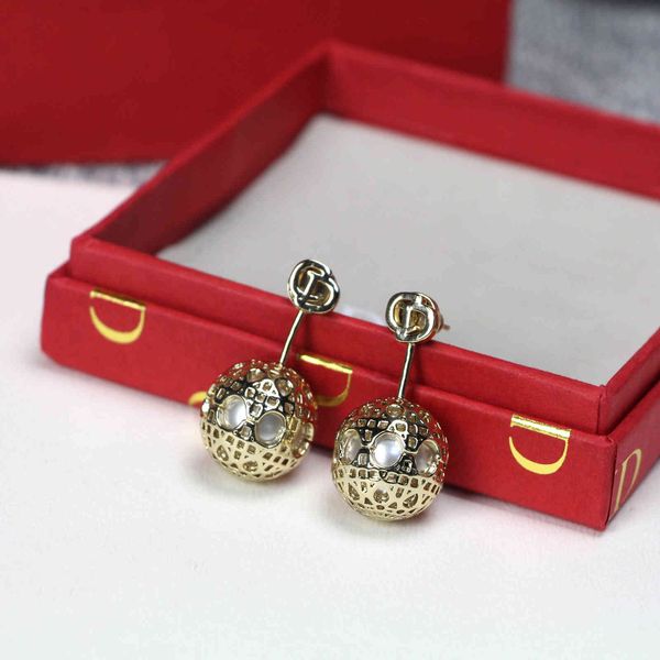 design jewelry classic hollow out metal ball with pearl fashion ol earrings brass, Silver
design jewelry classic hollow out metal ball with pearl fashion ol earrings brass, Silver