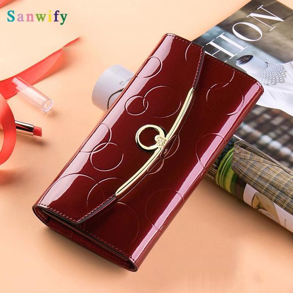 wallets genuine leather women wallet luxury designer patent female clutch ladies fold long fashion diamond hasp, Red;black
wallets genuine leather women wallet luxury designer patent female clutch ladies fold long fashion diamond hasp, Red;black