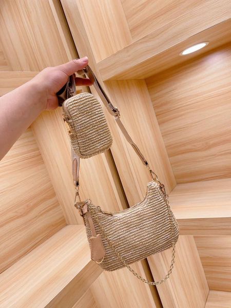 2022 luxurys designs belt shoulder bag three pics messenger handbag crossbody bags hot
2022 luxurys designs belt shoulder bag three pics messenger handbag crossbody bags hot