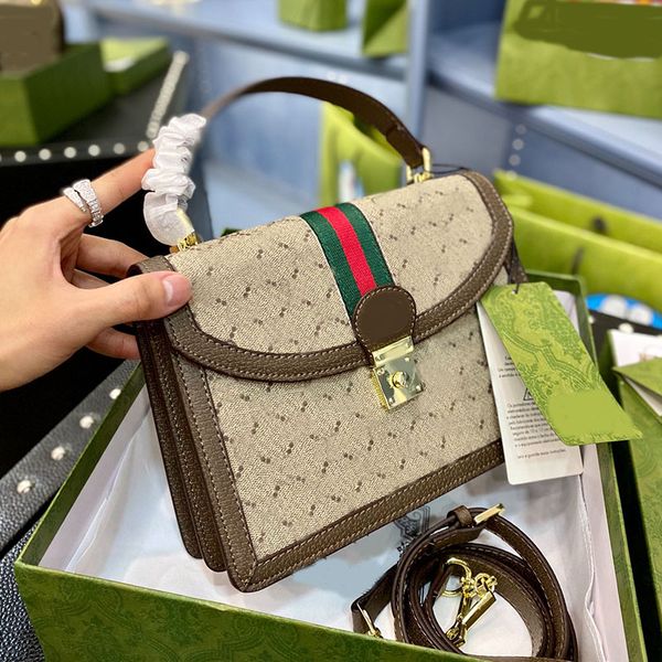 single shoulder bag old flower women postman handbag retro carving crossbody bag ebony flap letter wallet color cow leather
single shoulder bag old flower women postman handbag retro carving crossbody bag ebony flap letter wallet color cow leather