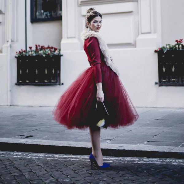 skirts vintage burgundy tulle knee length fluffy tutu skirt for women custom made, Black
skirts vintage burgundy tulle knee length fluffy tutu skirt for women custom made, Black