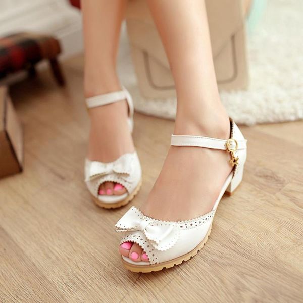 sandals summer sweet fish mouth bow thick heel buckle princess shoes and manufacturers direct sizes, Black
sandals summer sweet fish mouth bow thick heel buckle princess shoes and manufacturers direct sizes, Black