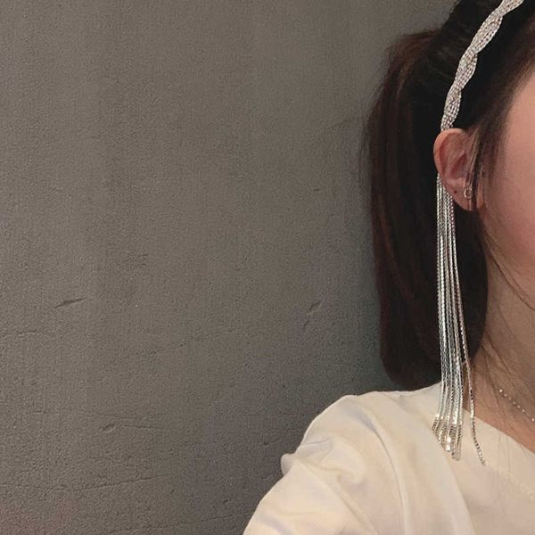 autumn and winter fashion veet flash drill tassel hairband exaggerated personality dign sense hair accsori temperament headdrs, Golden;silver
autumn and winter fashion veet flash drill tassel hairband exaggerated personality dign sense hair accsori temperament headdrs, Golden;silver