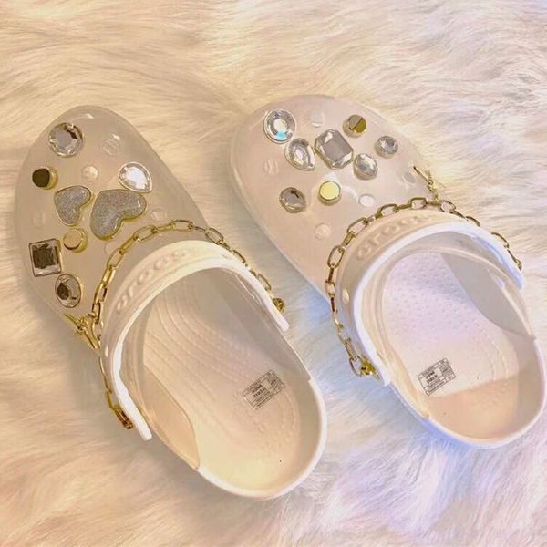 luxury slippers c family cave female yang mi's same translucent shining beach sho sandals 206702, Black
luxury slippers c family cave female yang mi's same translucent shining beach sho sandals 206702, Black