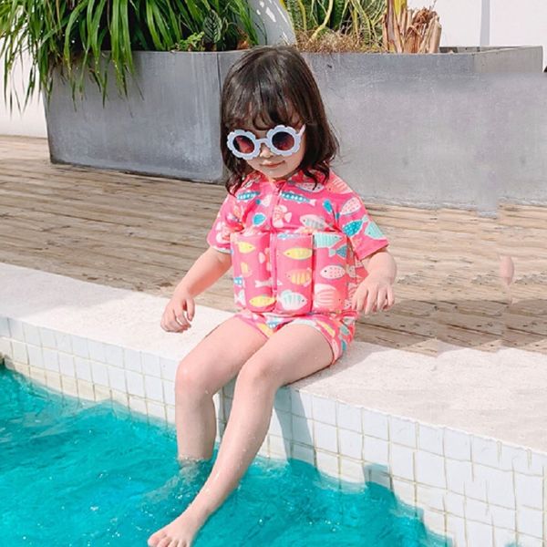 girls popular new children's buoyancy boys surfsuit one piece flat angle cute baby swimsuit, White;black
girls popular new children's buoyancy boys surfsuit one piece flat angle cute baby swimsuit, White;black
