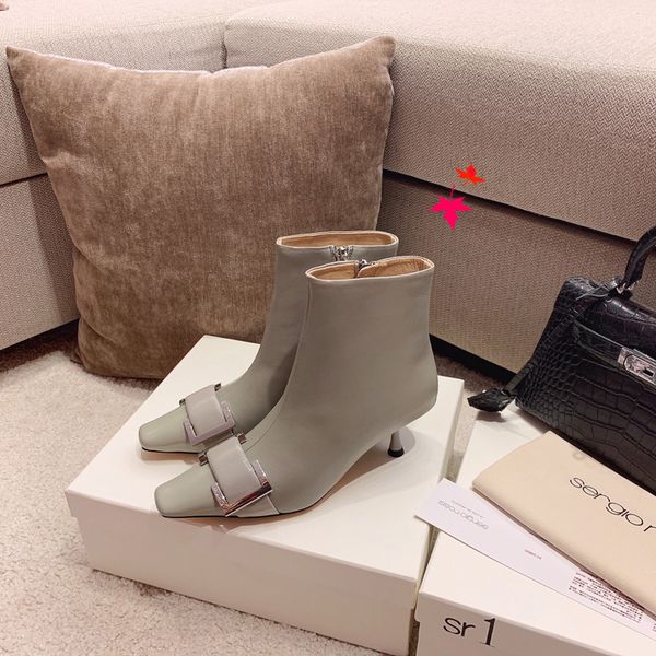 2022 fashion love women boots chunky heel martin laureate boot black white yellow martins woman shoes with box and logo size 35-40 -k155
2022 fashion love women boots chunky heel martin laureate boot black white yellow martins woman shoes with box and logo size 35-40 -k155