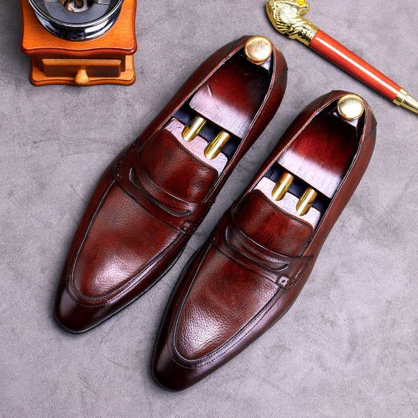 2021 men's shoes trend summer business ess leather korean version foot cover large low cowhide single, Black
2021 men's shoes trend summer business ess leather korean version foot cover large low cowhide single, Black