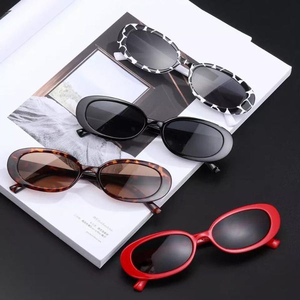 sunglasses vintage oval women designer small sun glasses retro black red ladies goggles uv400, White;black
sunglasses vintage oval women designer small sun glasses retro black red ladies goggles uv400, White;black
