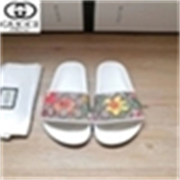 slides women casual handmade walking tennis sandals slippers mules designer thongs shoes luxury 876v, Black;white
slides women casual handmade walking tennis sandals slippers mules designer thongs shoes luxury 876v, Black;white