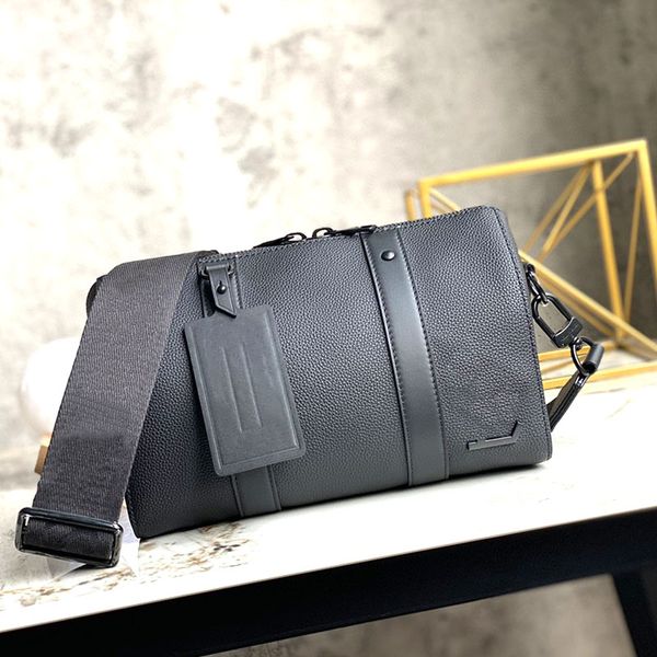designer bag classic luggage bag handbag cloth shoulder strap pillow bags fashion duffel bags men and women outdoor sports travel
designer bag classic luggage bag handbag cloth shoulder strap pillow bags fashion duffel bags men and women outdoor sports travel