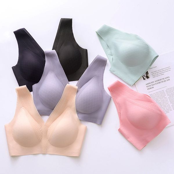 traceless vest, rimless bra, lightweight and breathable latex comfortable naked sleep underwear, Red;black
traceless vest, rimless bra, lightweight and breathable latex comfortable naked sleep underwear, Red;black