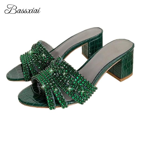 sandals crystal rhinestone runway mules for lady med thick heel open toe genuine leather slingbacks women summer, Black
sandals crystal rhinestone runway mules for lady med thick heel open toe genuine leather slingbacks women summer, Black