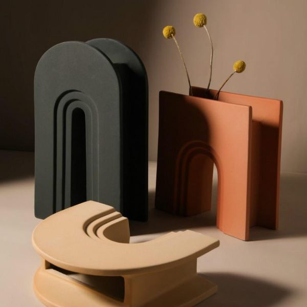 vases nordic art geometric ceramic vase creative minimalist living room porch deskhome decoration yhj031405
vases nordic art geometric ceramic vase creative minimalist living room porch deskhome decoration yhj031405