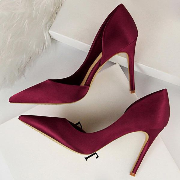 2021 women 9.5cm high heels blue pumps satin escarpins luxury stiletto lady shoes high heels scarpins burgundy green prom shoes, Black
2021 women 9.5cm high heels blue pumps satin escarpins luxury stiletto lady shoes high heels scarpins burgundy green prom shoes, Black