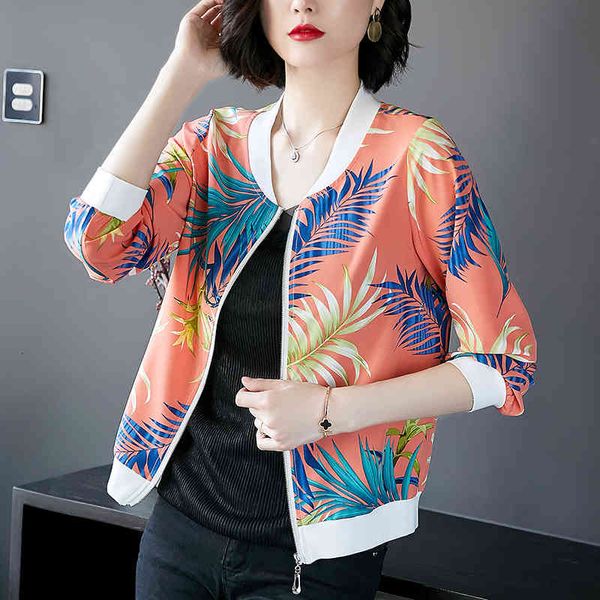 women's jackets basic women's jacket fashion fine satin floral print zipper light bomber chaquette mujer outerwear mont 7bcy, Black;brown
women's jackets basic women's jacket fashion fine satin floral print zipper light bomber chaquette mujer outerwear mont 7bcy, Black;brown