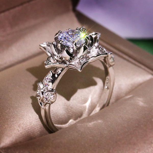 wedding rings hainon fashion silver color flower cubic zirconia for female rhinestone engagement women, Slivery;golden
wedding rings hainon fashion silver color flower cubic zirconia for female rhinestone engagement women, Slivery;golden