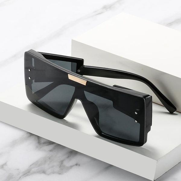 sunglasses fashion oversized square rivets decoration punk style individual men, White;black
sunglasses fashion oversized square rivets decoration punk style individual men, White;black