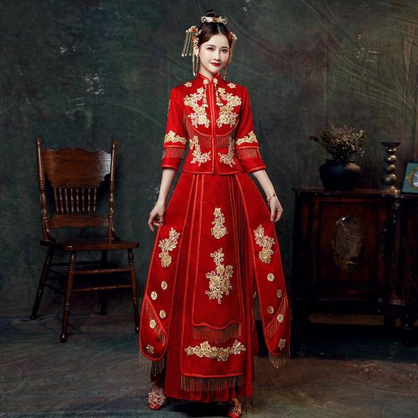 ethnic clothing retro chinese marry pleated skirt cheongsam flower embroidery bride groom wedding dress, Red
ethnic clothing retro chinese marry pleated skirt cheongsam flower embroidery bride groom wedding dress, Red