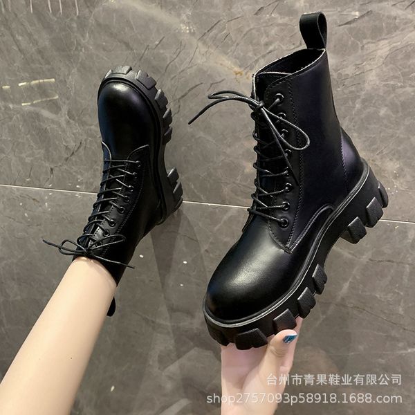 2021 autumn martin women's round head thick bottom middle heel lace up british style locomotive short boots, Black
2021 autumn martin women's round head thick bottom middle heel lace up british style locomotive short boots, Black