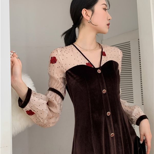 casual dresses organza vintage velvet rose embroidered long women v neck brown a line korean ladies midi clothing z5lk, Black;gray
casual dresses organza vintage velvet rose embroidered long women v neck brown a line korean ladies midi clothing z5lk, Black;gray