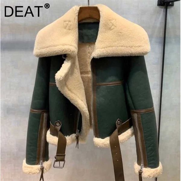 deat winter fashion patchwork green spliced large lapel women's thickened short fur sheep shearing coat 7i1713 211018, Black
deat winter fashion patchwork green spliced large lapel women's thickened short fur sheep shearing coat 7i1713 211018, Black