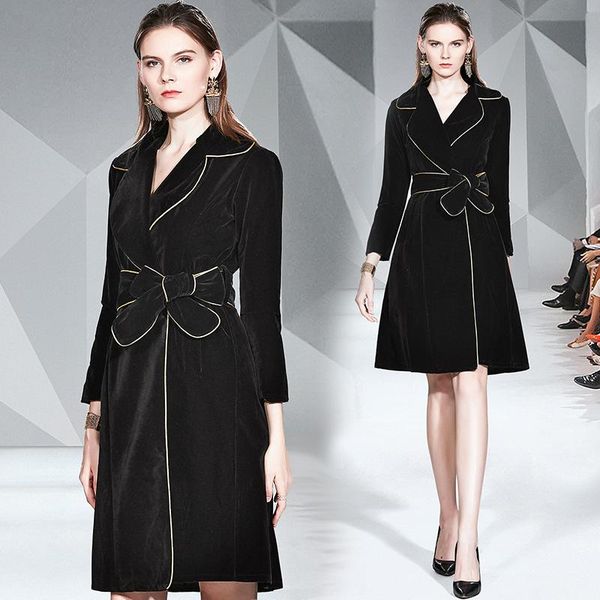 women's trench coats 2021 autumn winter coat women fashion velvet surround golden lace up slim overcoat office lady female windbreaker, Tan;black
women's trench coats 2021 autumn winter coat women fashion velvet surround golden lace up slim overcoat office lady female windbreaker, Tan;black
