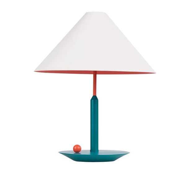 simple modern light luxury nordic creative bedroom bedside living room fashion table lamp
simple modern light luxury nordic creative bedroom bedside living room fashion table lamp