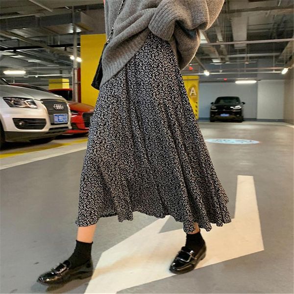 skirts women elegant floral print pleated skirt elastic high waist long female autumn ladies quality midi saia, Black
skirts women elegant floral print pleated skirt elastic high waist long female autumn ladies quality midi saia, Black