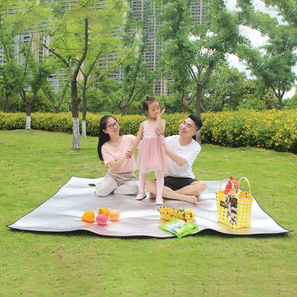 outdoor pads double-sided aluminum film moisture-proof beach travel mat 200*200 foil picnic camping equipment tent waterproof
outdoor pads double-sided aluminum film moisture-proof beach travel mat 200*200 foil picnic camping equipment tent waterproof