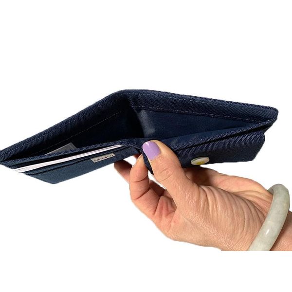 2021 men and women oxford cloth wallet business card holder fashion casual short bag wallet, Red;black
2021 men and women oxford cloth wallet business card holder fashion casual short bag wallet, Red;black