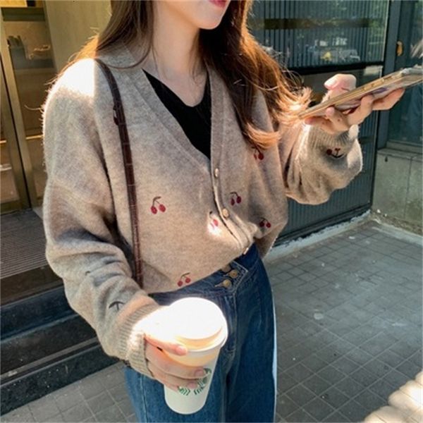 cereja com decote em v camisola de malha cardigan para a mulher 2020 outono inverno designer de luxo roupas femininas harajuku kpop estilo, White;black
cereja com decote em v camisola de malha cardigan para a mulher 2020 outono inverno designer de luxo roupas femininas harajuku kpop estilo, White;black