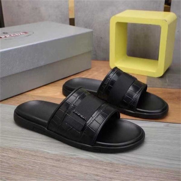2021 new slippers men summer antiskid fashion flip flop thick soled summer boys' trend cool zlh, Black
2021 new slippers men summer antiskid fashion flip flop thick soled summer boys' trend cool zlh, Black