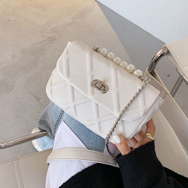 niche design 2021 new fashion chain messenger bag female versatile square bag underarm bag dual-use shoulder width 21cm
niche design 2021 new fashion chain messenger bag female versatile square bag underarm bag dual-use shoulder width 21cm