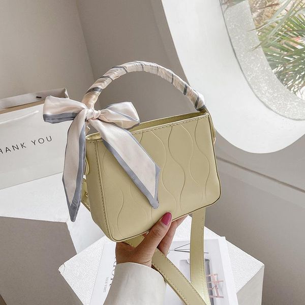 evening bags 2021 designer pu leather women's handbag fashion simple bow crossbody bag small square tote bolsos para mujer
evening bags 2021 designer pu leather women's handbag fashion simple bow crossbody bag small square tote bolsos para mujer