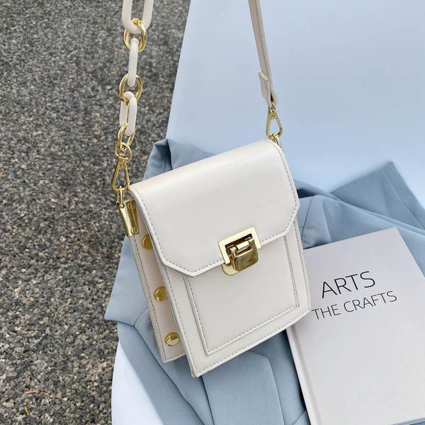 evening bags womens handbags this small women's 2021 fashion red versatile shoulder messenger bag chain mobile phone purses
evening bags womens handbags this small women's 2021 fashion red versatile shoulder messenger bag chain mobile phone purses