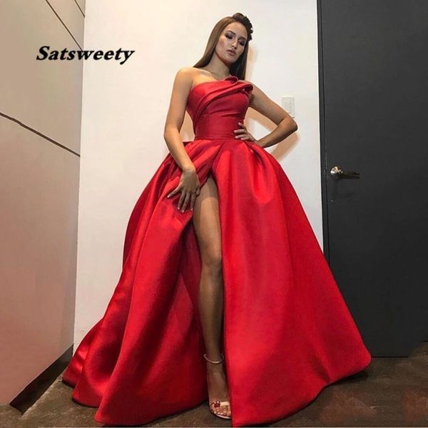 satin evening dresses a line arabic pageant celebrity gowns 2021 high split strapless women prom dress, Black;red
satin evening dresses a line arabic pageant celebrity gowns 2021 high split strapless women prom dress, Black;red