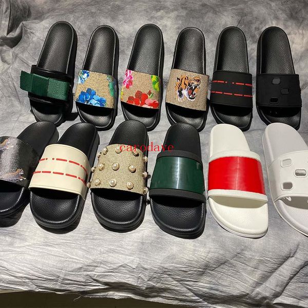 mens womens fashion designer sporty pool rubber slide sandals flat slippers with cut-out signature logo embossed, Black
mens womens fashion designer sporty pool rubber slide sandals flat slippers with cut-out signature logo embossed, Black