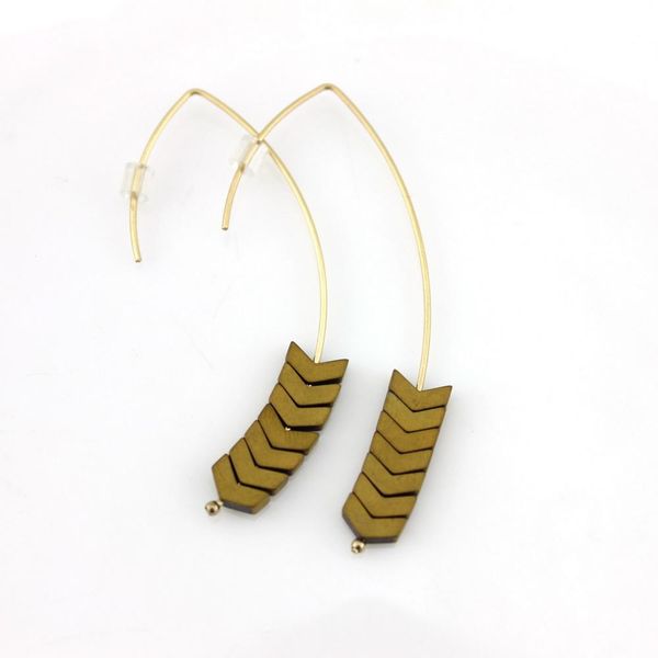 2021 new classic 2 inches chevron stone brass threader earrings for women v shaped arrowhead drop threaders earrings jewelry accessories, Silver
2021 new classic 2 inches chevron stone brass threader earrings for women v shaped arrowhead drop threaders earrings jewelry accessories, Silver