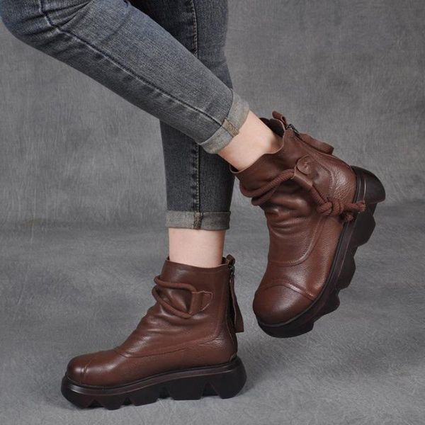 boots autumn 2021 chunky bottom wave short boot korean shoes double back zipper women's, Black
boots autumn 2021 chunky bottom wave short boot korean shoes double back zipper women's, Black