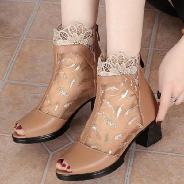 dress shoes 2021 spring comfortable cowhide mesh boots summer open toe women sandals large size leather, Black
dress shoes 2021 spring comfortable cowhide mesh boots summer open toe women sandals large size leather, Black
