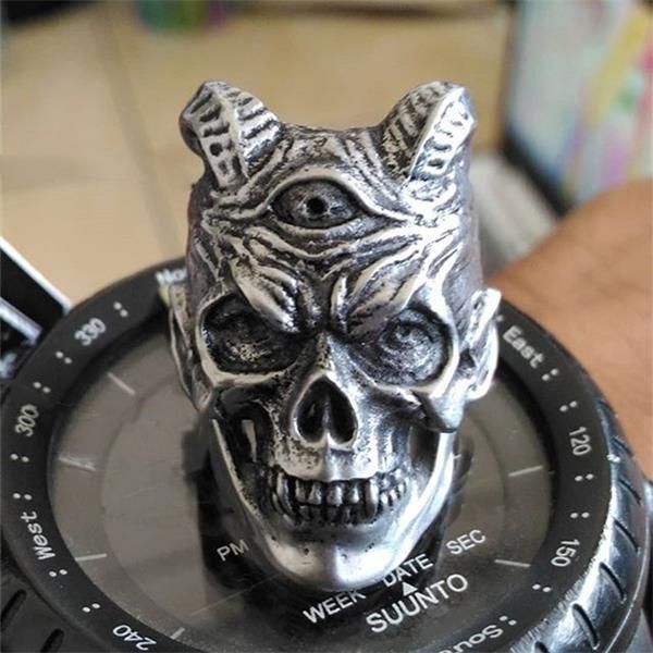 cluster rings horned vampire devil skull mens punk rock 316l stainless steel ring biker men jewelry, Golden;silver
cluster rings horned vampire devil skull mens punk rock 316l stainless steel ring biker men jewelry, Golden;silver