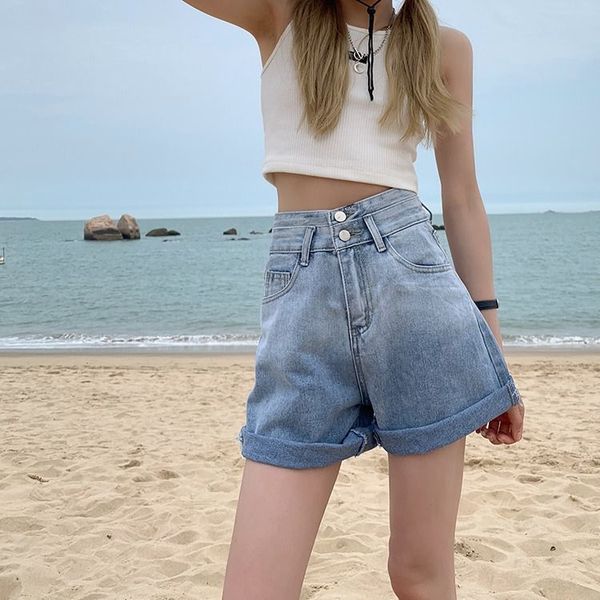 gradient denim shorts womens navy blue short jeans black double button high waist shorts 2021 new a-line loose pants, Black;white
gradient denim shorts womens navy blue short jeans black double button high waist shorts 2021 new a-line loose pants, Black;white