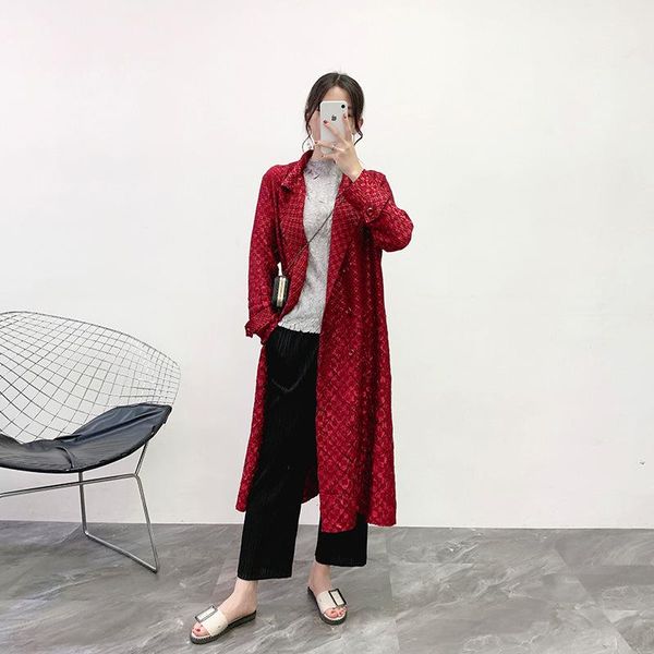 women's trench coats miyake pleats please long coat women thick cotton full sleeves turn-down collar double breasted solid wide-waisted, Tan;black
women's trench coats miyake pleats please long coat women thick cotton full sleeves turn-down collar double breasted solid wide-waisted, Tan;black