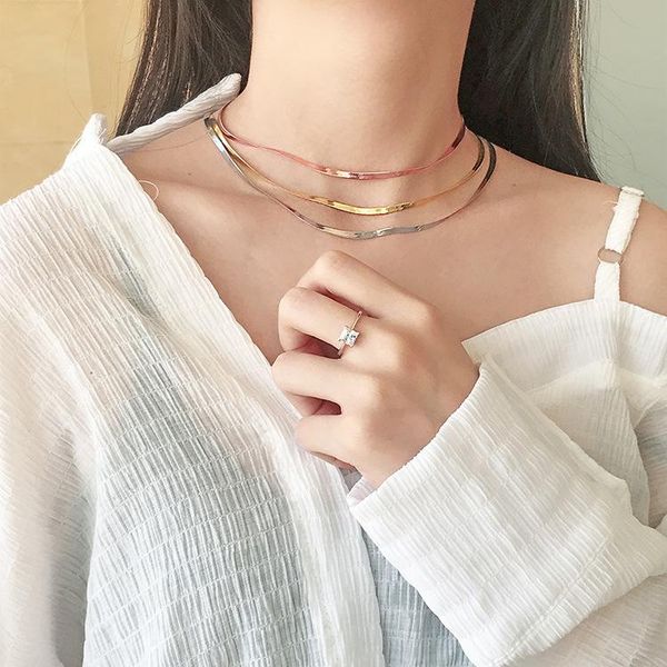 chains gold flat snake clavicle chain female 925 silver 18k plated necklace european and american ins simple
chains gold flat snake clavicle chain female 925 silver 18k plated necklace european and american ins simple