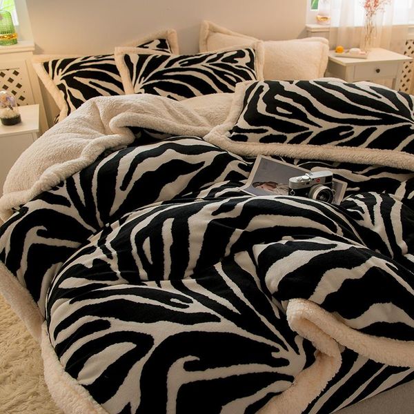 flannel comforte bedding set cotton soft simple luxury kids bedding set sheets pillowcases juego de cama home textilede50sjt
flannel comforte bedding set cotton soft simple luxury kids bedding set sheets pillowcases juego de cama home textilede50sjt