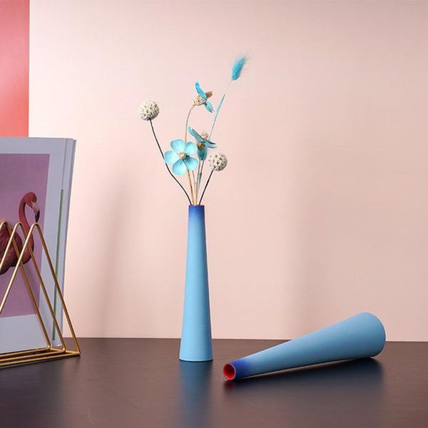 vases gradient blue matte design ceramic vase for home decoration creative light luxury tableoffice ornaments wedding decor
vases gradient blue matte design ceramic vase for home decoration creative light luxury tableoffice ornaments wedding decor
