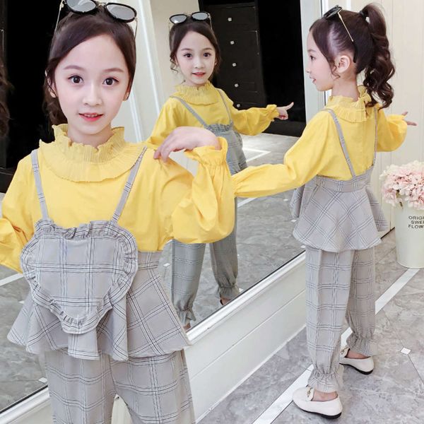 children's clothing girls spring and autumn korean love strap suit 2021 new plaid pants shirt two piece set, Blue
children's clothing girls spring and autumn korean love strap suit 2021 new plaid pants shirt two piece set, Blue