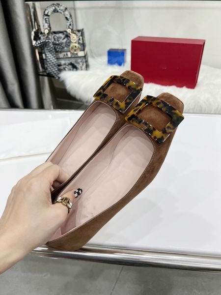 men dress shoes red bottoms dandelion spikes flat mens loafers sneakers luxury oxford derby shoe black brown blue suede patent leather rivet
men dress shoes red bottoms dandelion spikes flat mens loafers sneakers luxury oxford derby shoe black brown blue suede patent leather rivet