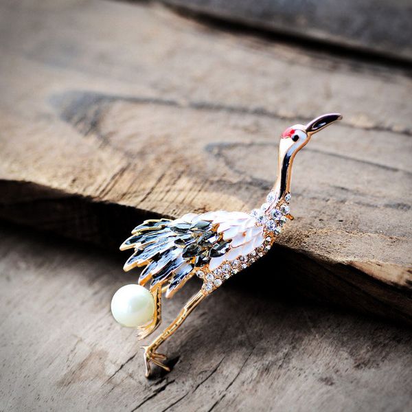 factory wholesale jewelry imitation enamel crane rhinestone painted pearl brooch hea/rtsch/rome
factory wholesale jewelry imitation enamel crane rhinestone painted pearl brooch hea/rtsch/rome