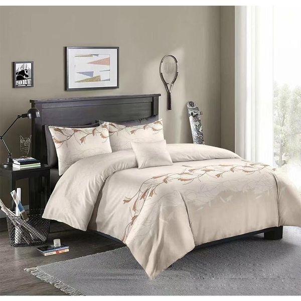 bedding set luxury soild classic duvet cover with pillowcase single double king size quilt cover home bedroom bed set
bedding set luxury soild classic duvet cover with pillowcase single double king size quilt cover home bedroom bed set